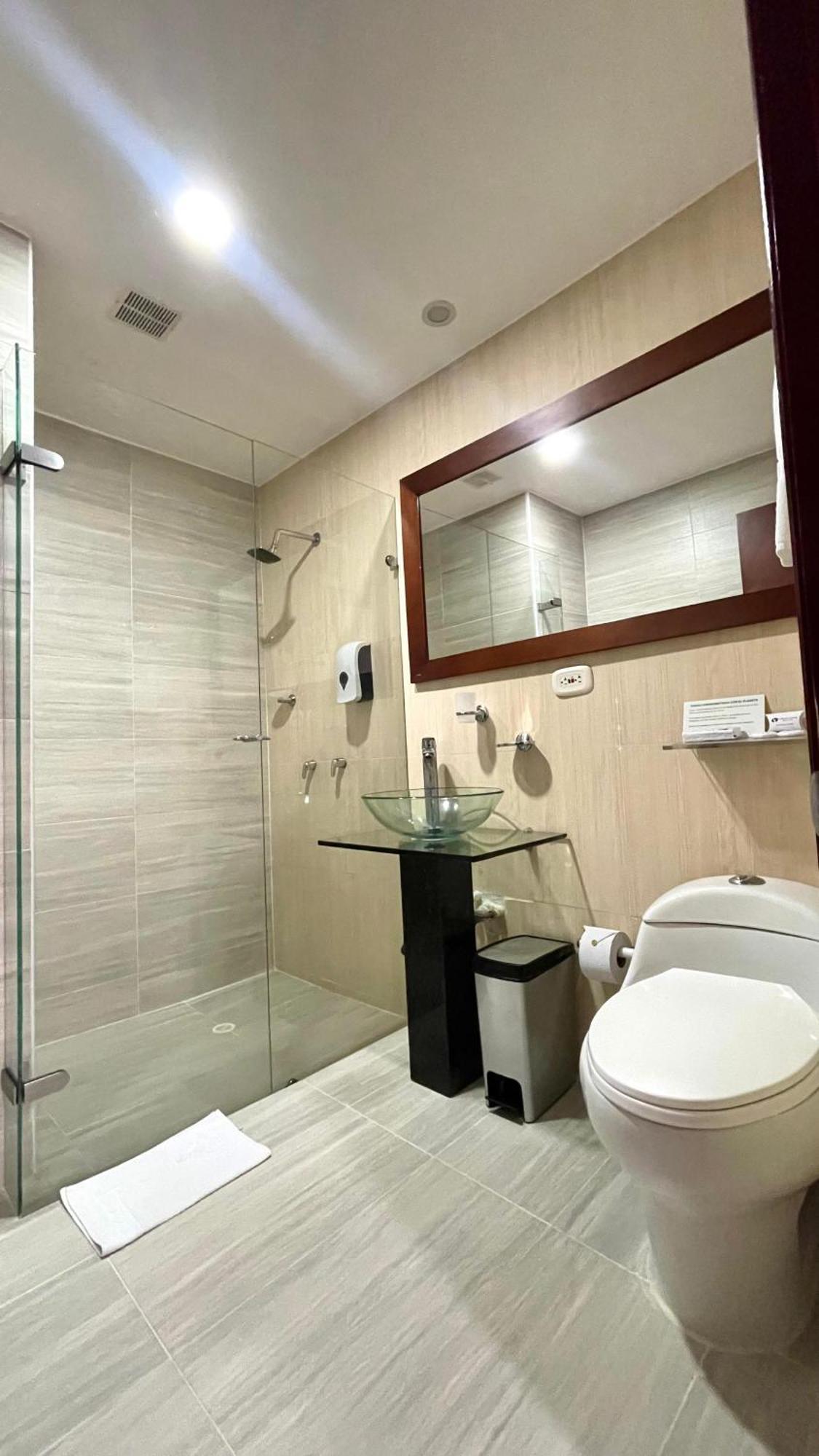Cabecera Country Hotel Bucaramanga Luaran gambar