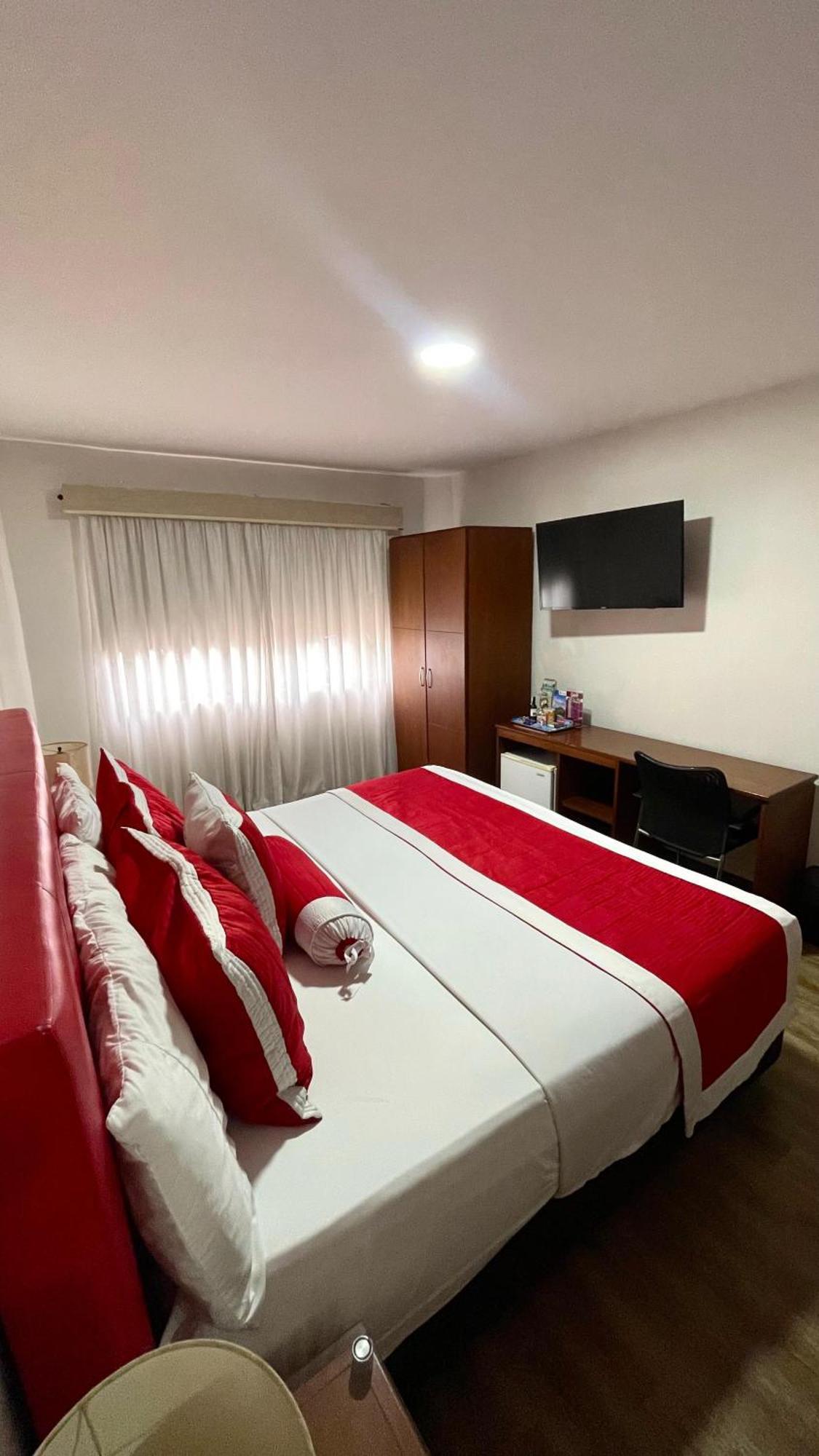 Cabecera Country Hotel Bucaramanga Luaran gambar
